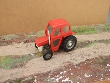 Britains Massey Ferguson 135